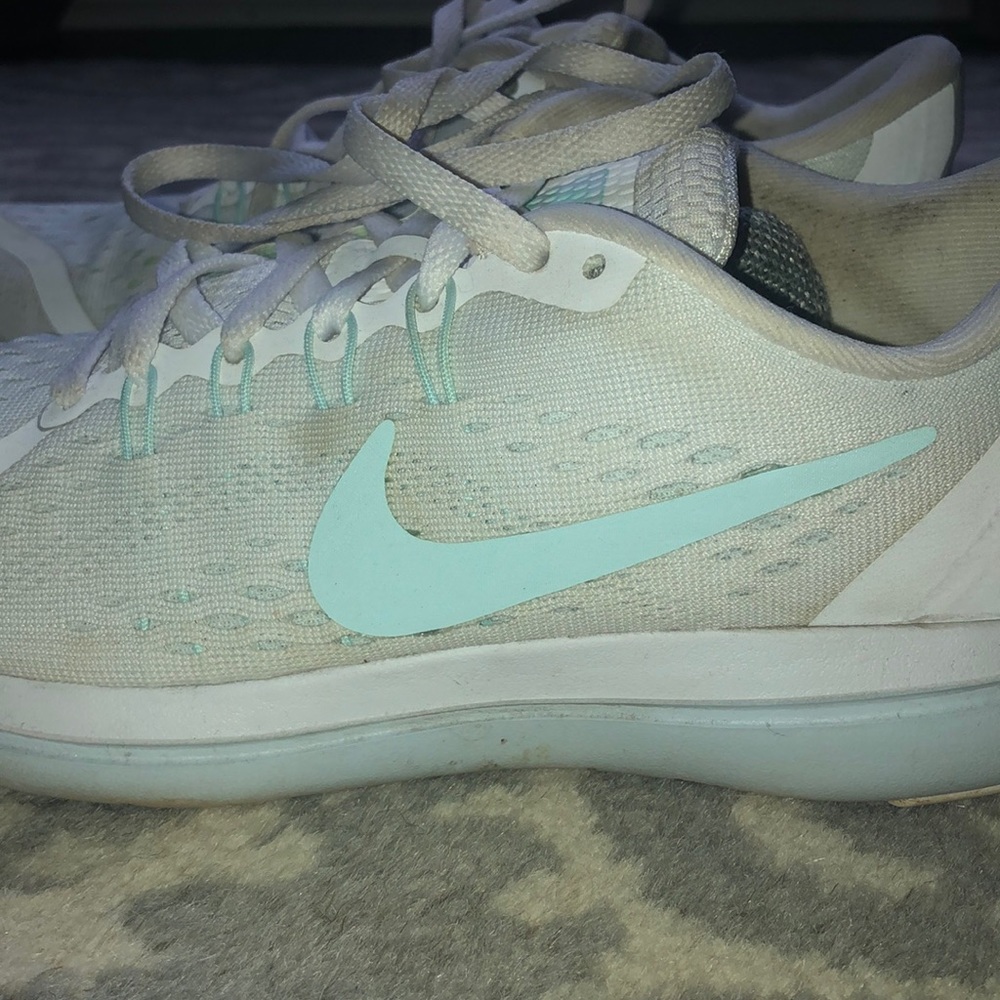 Nike Flex - size 7 1/2